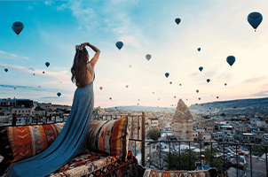 Viaja con nosotros, la agencia de turismo que despierta emociones, 